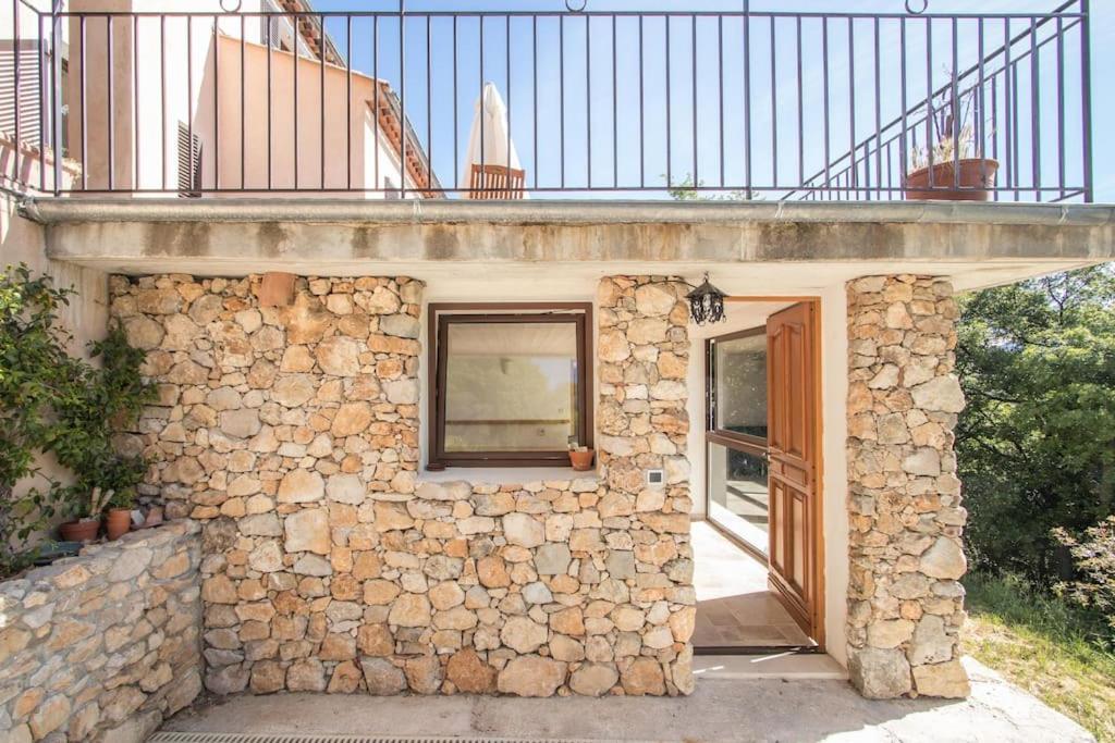 Bas De Villa Au Milieu Des Oliviers. Chateauneuf-Villevieille Exteriér fotografie